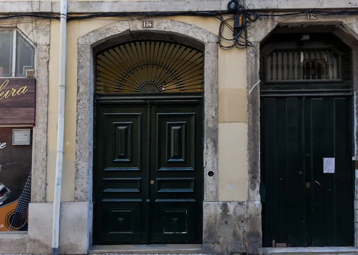 Flh Baixa Portuguese Tiles * ליסבון
